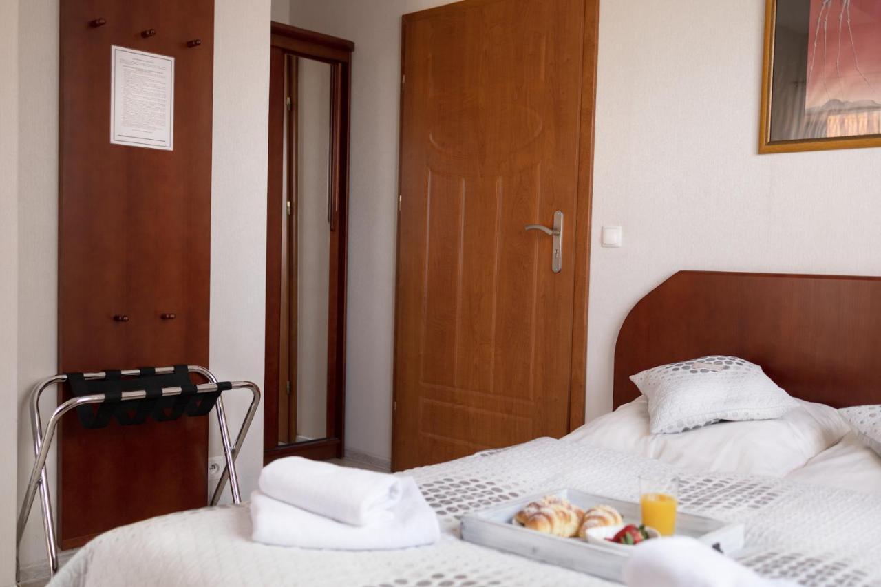 Pensjonat Przy Deptaku W Centrum Polanicy Zdroj Polanica-Zdrój Esterno foto